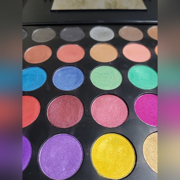 6 Colorful Palettes, BH Cosmetics, NYX, & more - Picture 7 of 16